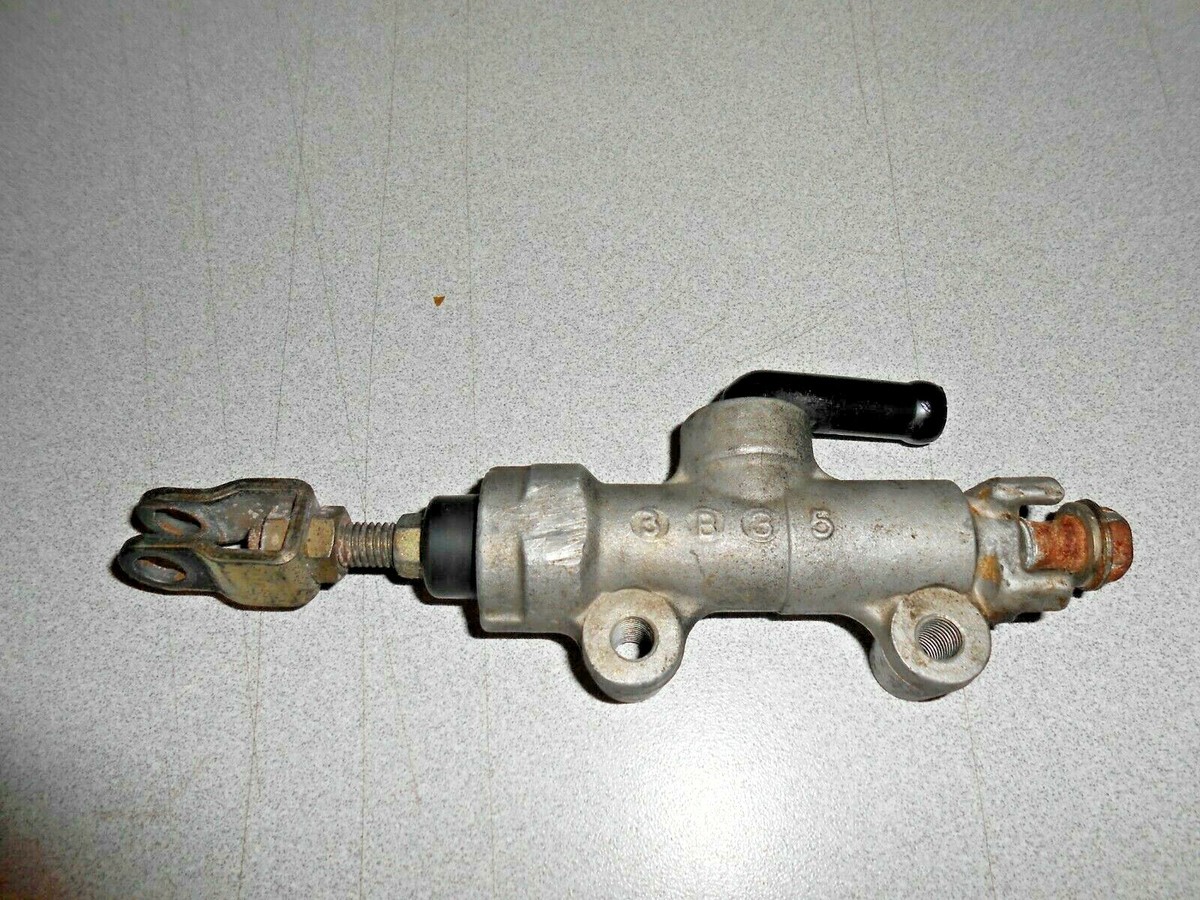 Kawasaki Ninja Rear Back Brake Master Cylinder 1996 ZX600E 43015