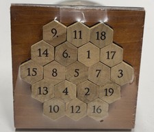 NEW GREAT MINDS ARISTOTLE'S NUMBER PUZZLE Classic Wooden Puzzle. 38 ROW. FF