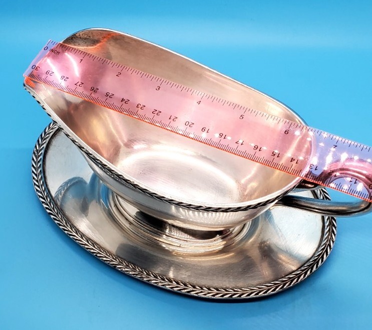 Poole Silver Co. (American) E.P.N.S. Silver Plate Gravy Dish #1810