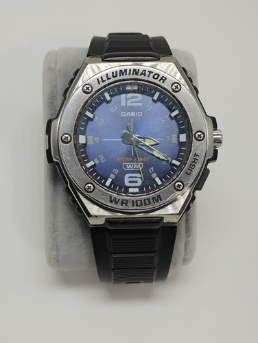 Casio Illuminator #MWA-100H Men's Watch Works Great