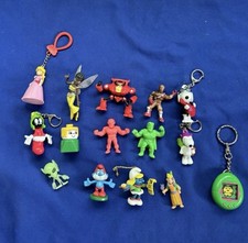 Lot of 23 Vintage Mixed Toys Figures Cereal Fast Food PVC 80's 90's