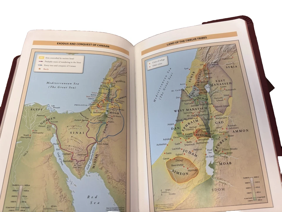 NKJV Giant Print Reference Bible BRAND NEW Burgundy Leathersoft - Image 4 of 4