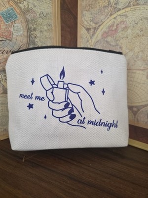 New make-up bag 9 x 7 in R1