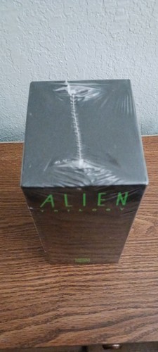 Sealed Alien Trilogy VHS - Picture 8 of 10
