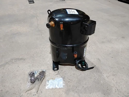 Copeland CR35K6-TFD-970 Hermetic Compressor 460V 3-Phase 34,900 BTU