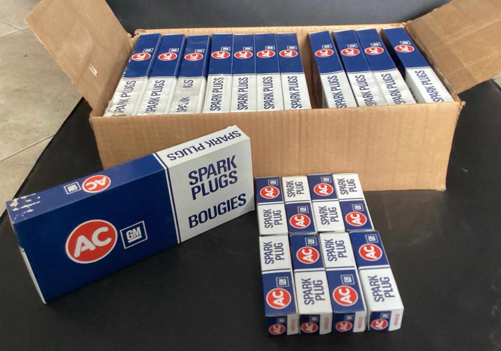 R45XLS AC Delco/ GM Spark Plugs NOS  CASE OF 96 Spark Plugs 