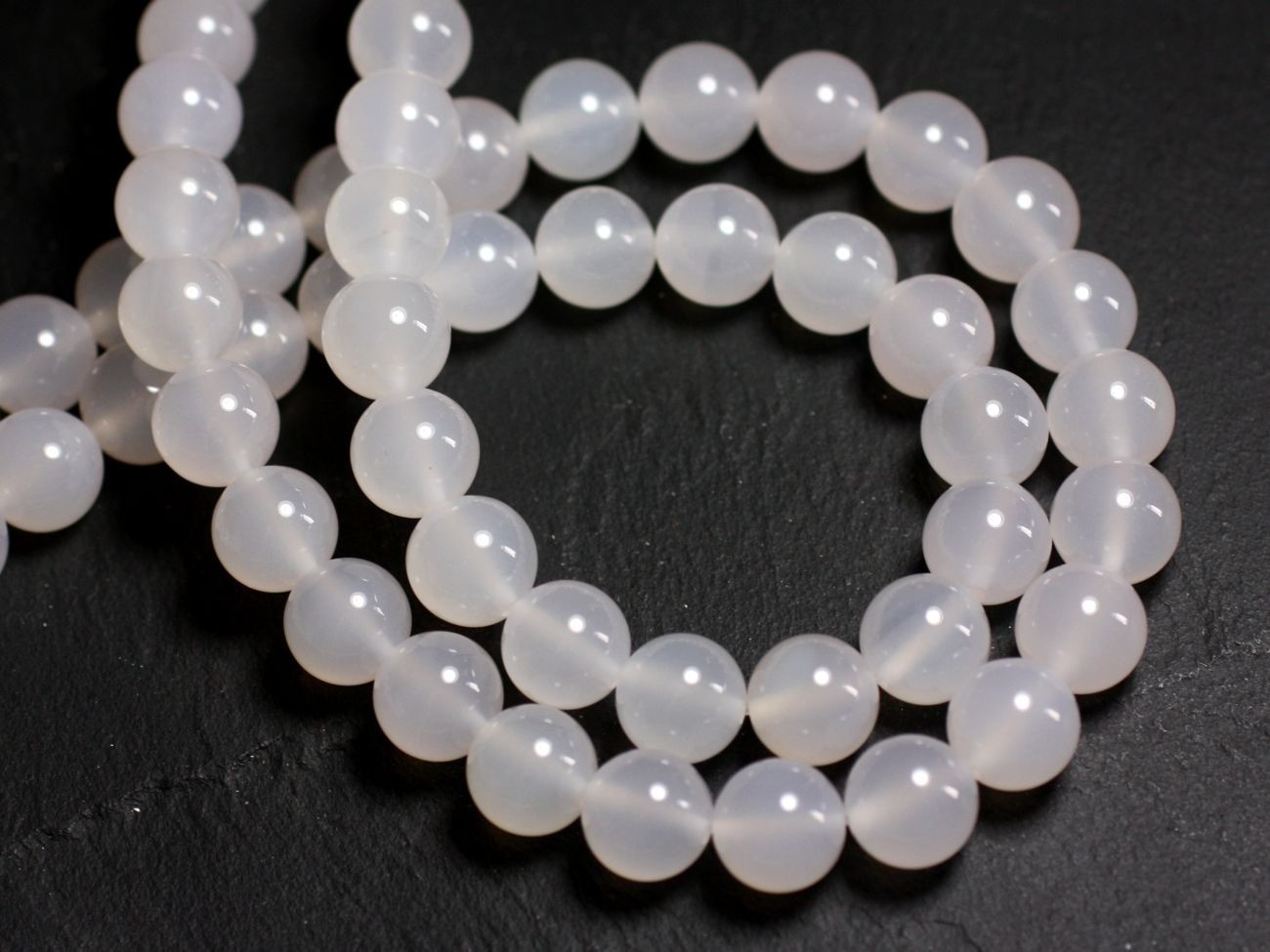 Perles de Pierre Agate blanche boules 12mm pour colliers de lithothérapie et bien-être