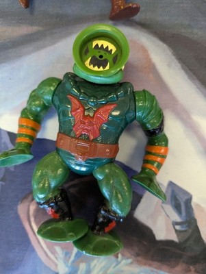 1984 Masters of the Universe Leech Action Figure