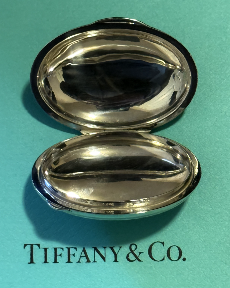 Tiffany & Co. PillBox Ribbed Sterling Silver 925 Made in Italy Vintage