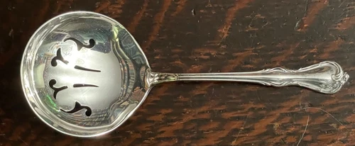 VINTAGE REED & BARTON - ROSE CASCADE STERLING SILVER NUT SPOON
