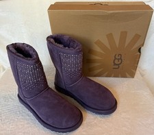 NEW with BOX UGG Classic Short Bling Boots Purple Swarovski Crystals, US 7