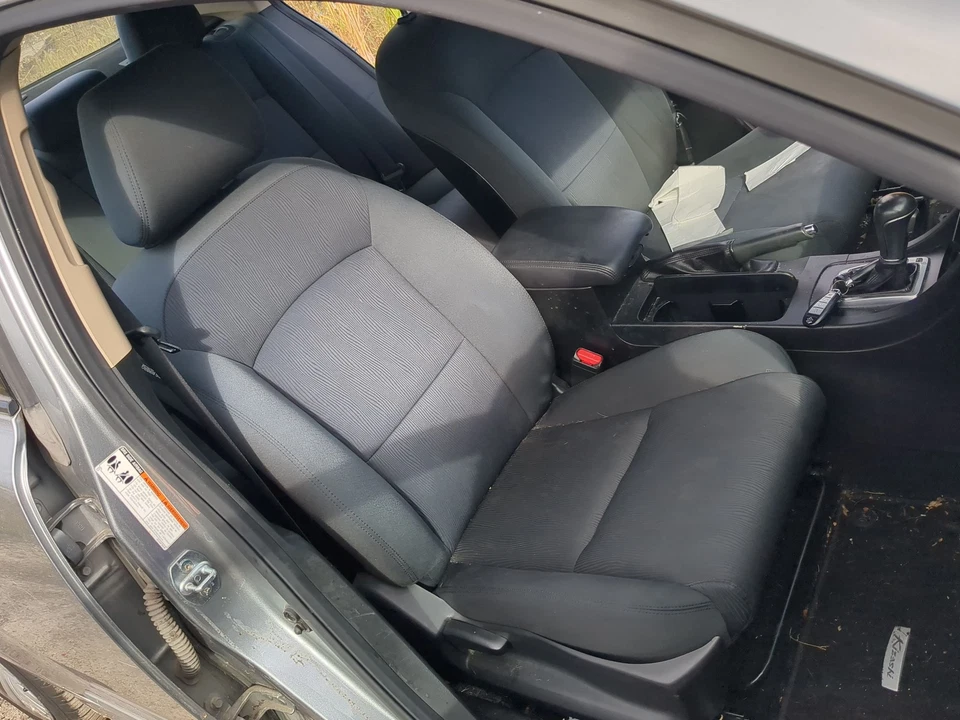 2010-2013 Suzuki Kizashi Passenger Front Seat Oem EB4BZ - Image 2 of 2