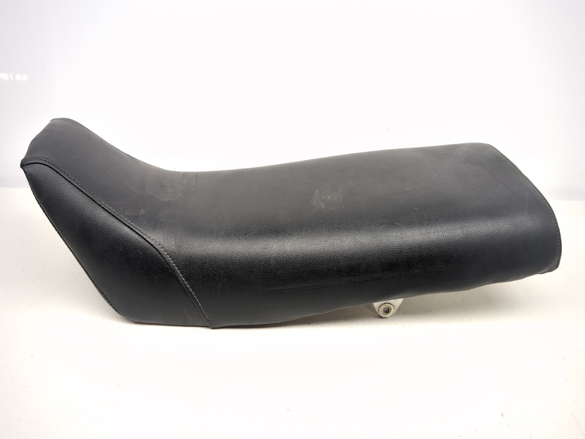 87-07 Kawasaki KLR 650 Full One Piece Driver Passenger Seat 53001-1492