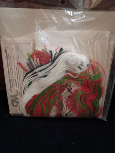 Vintage Columbia-Minerva Needlepoint Christmas Ornament Kit Snow Man #1971 - Picture 5 of 5