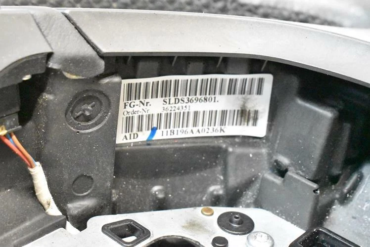 BMW 535i 2011-2016 OEM 550i F10 F11 F01 F02 volante cuero negro Foto 4 de 4