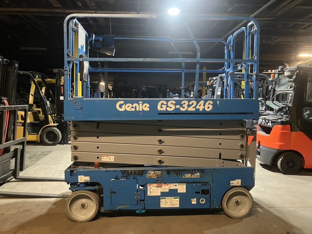 2013 Genie GS3246 32' Electric Scissor Lift Man Aerial Platform | eBay