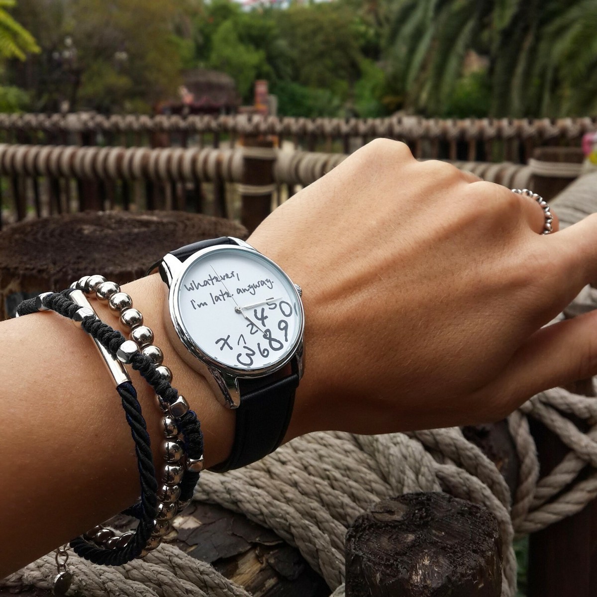 ギフト最適 ! Seamless SilverTone Watch K8C2M111 s-l1200.jpg