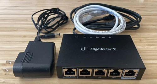 Ubiquiti Networks ER-X EdgeRouter X 5-Port Gigabit Wired Router