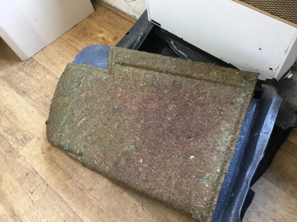 Genuino Peugeot 505 berlina estado mk1 1979-1985 alfombra delantera azul derecha rhd Foto 4 de 4