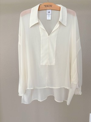 NEW Cabi Abbey Blouse (Style #6291) AIRY IVORY COLOR SIZE S (oversized)