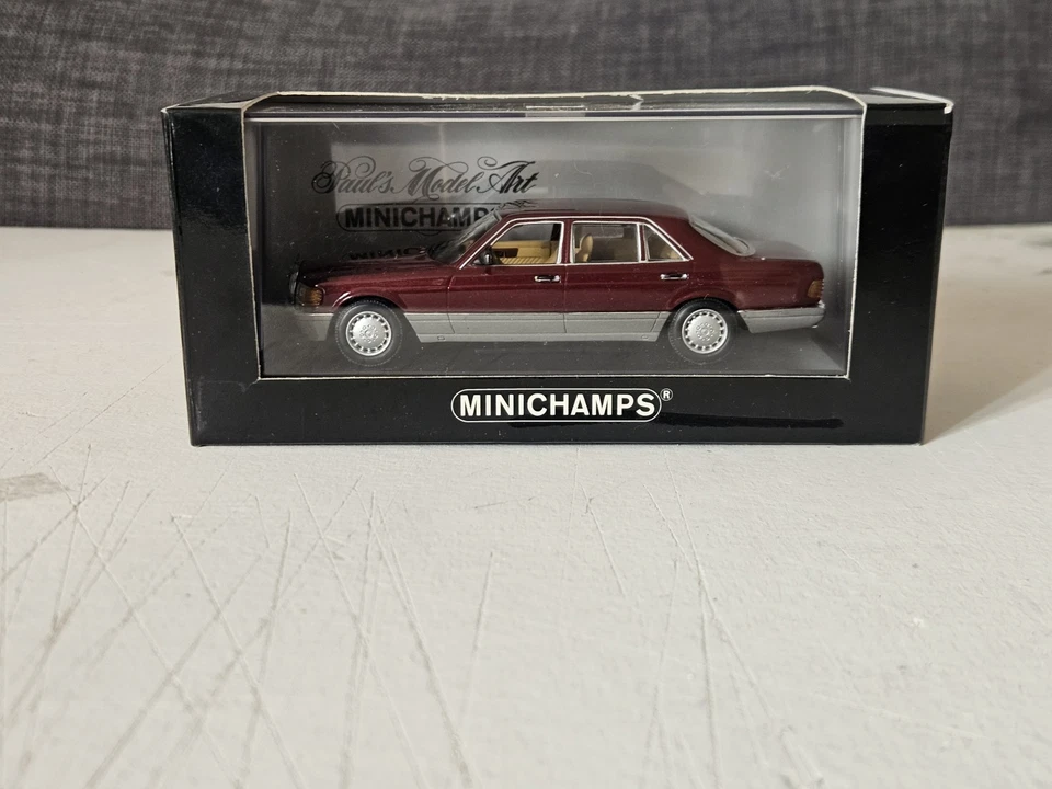 1:43 Minichamps Mercedes 560 SEL W126 (1989) Bourdeaux Mint - Immagine 2 di 4
