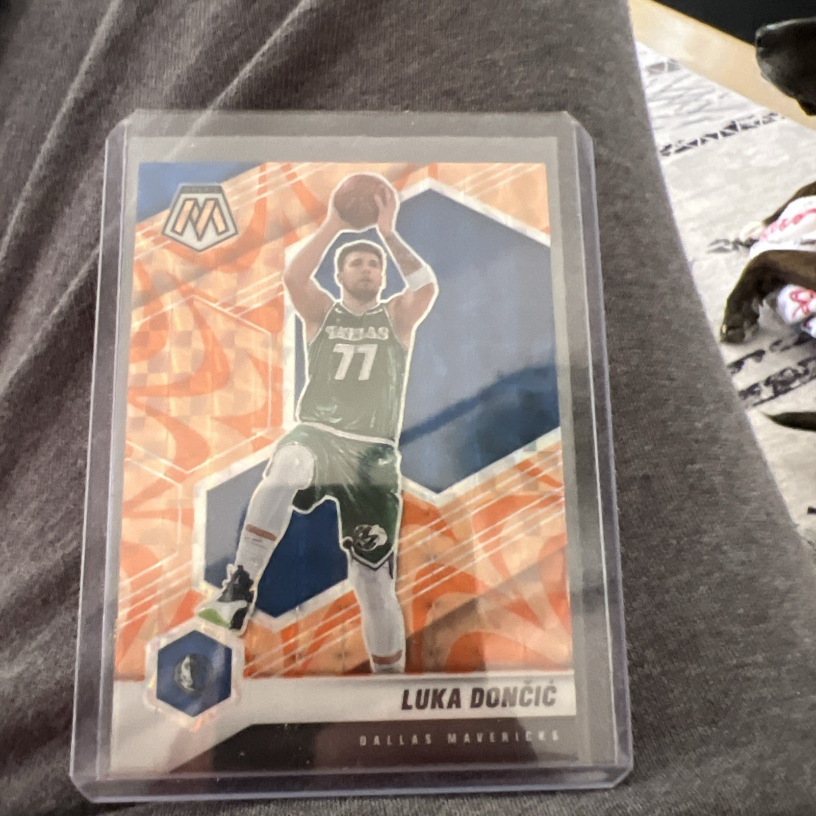 2020-21 Mosaic Luka Doncic Reactive Orange Prizm #47 Mavericks