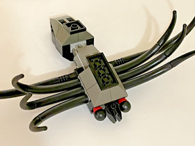 LEGO 2002 Harry Potter #4727 Aragog in the Dark Forest - SPIDER ONLY! Red eyelid