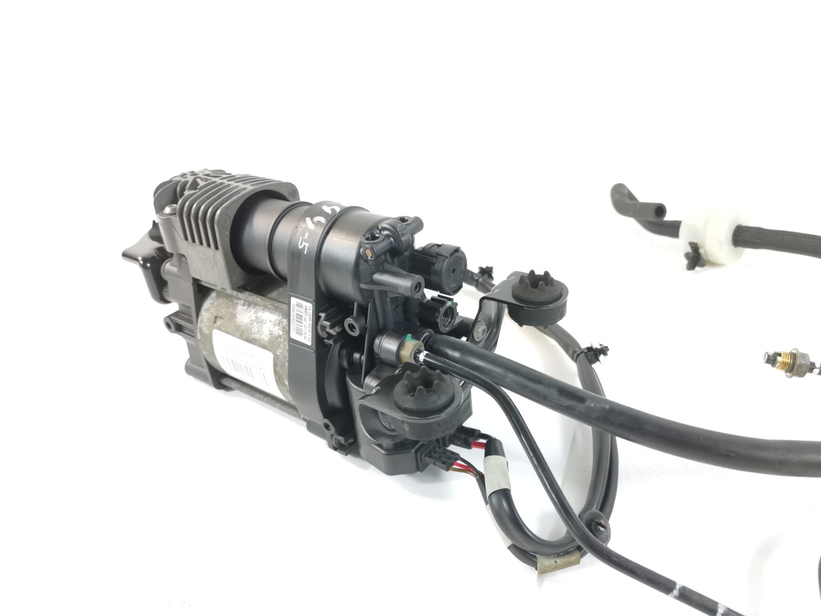 MASERATI LEVANTE S 2017  Air Ride Suspension Compressor Pump 1515990375102 OEM