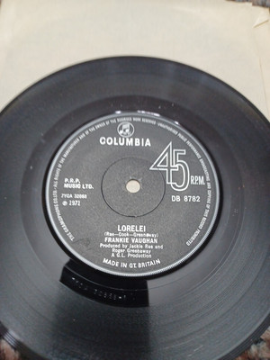 Frankie Vaughan - Find Another Love - Lorelei - Vinyl Record 7'' Single - 1971