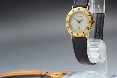 Vintage GUCCI 3000.2.L Gold Small second dial Quartz Damenuhr Swiss Made