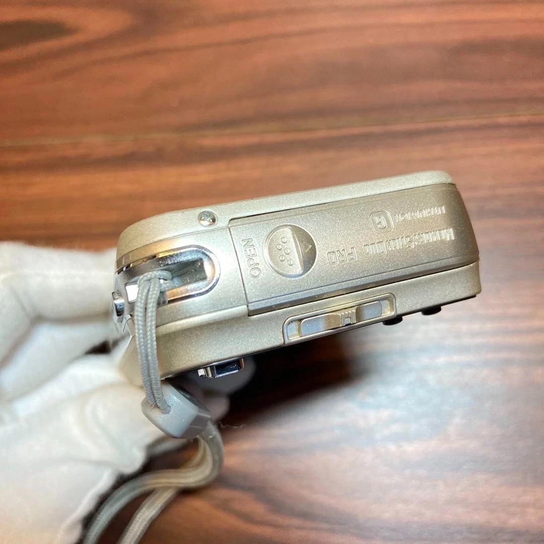 Sony Cyber-shot DSC-N2 Silver Digital Camera 10.1MP Carl Zeiss 3x