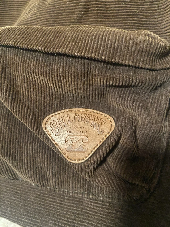 Mochila de pana Billabong  Foto 2 de 4