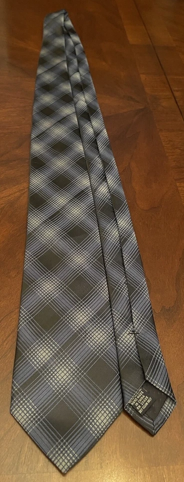 Pierre Cardin Blue Black Hand Made 100% Polyester Men’s Neck Tie Made In China - Image 3 of 4