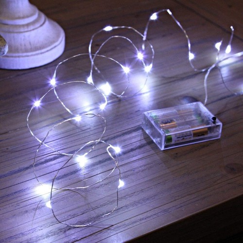 Lot de 10 mini lumières LED pour maison de poupée, petite lumière avec batterie, micro LED pour décoration de fête, vitrines, travaux manuels