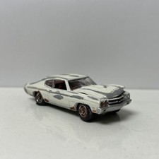 CUSTOM Johnny Lightning 1/64 Weathered BarnFind White 1970 Chevy Chevelle Malibu