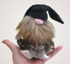 Fun and feisty little Scot cloth doll sewing pattern.  Height 5" Easy to sew,