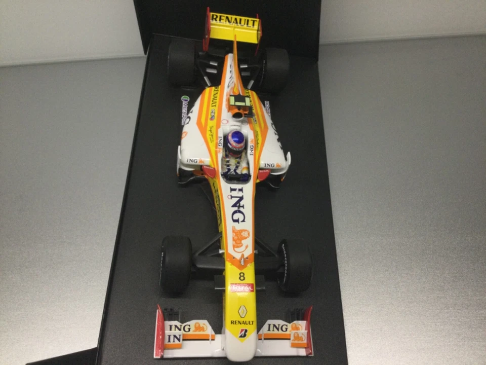 Minichamps 1:18 F1 Renault Team R29 R. Grosjean 2009 Modell Nr:  150 090108 - Image 4 of 4