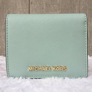 michael kors wallet celadon
