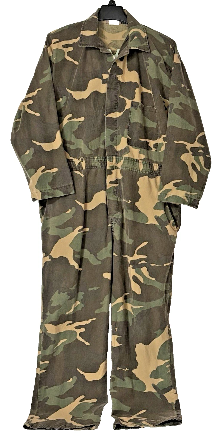 Master Sportsman Men's Outdoor Camouflage Lightweight Hunting Coveralls - Size M