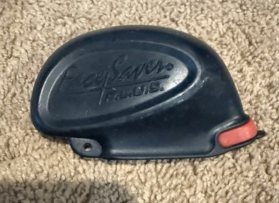 Face Saver P.L.U.S. rubber iron head covers used to protect golf clubs 8 Plus