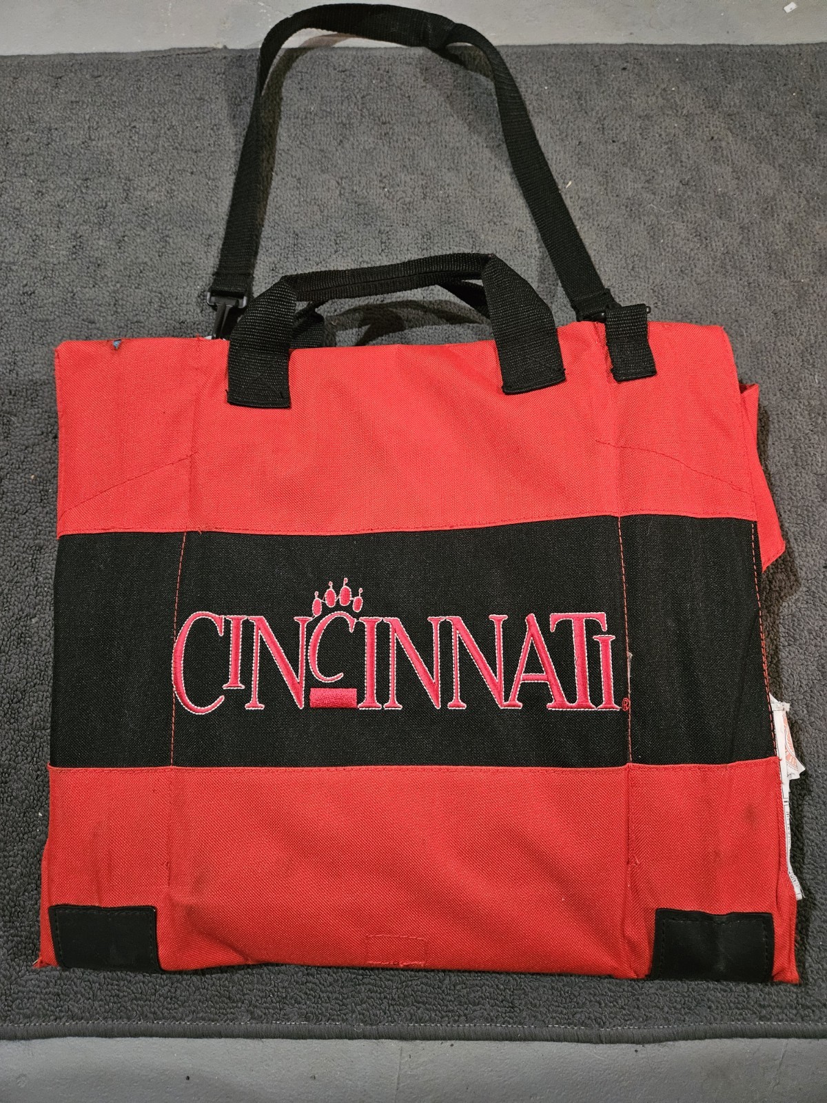 Vintage 90’s University Of Cincinnati Bearcats Stadium Seat College Rare