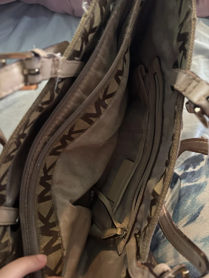 Michael Kors Large Brown Leather Shoulder Tote Bag - Image 4 of 4