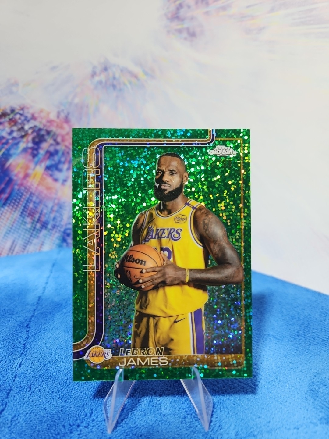 2025-26 Topps Chrome LeBron James Image Variation Green Refractor SSP #37/99