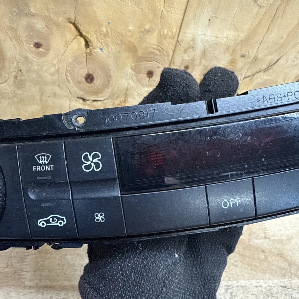 03-09 Mercedes W211 E350 E320 AC A/C Heater Climate Control 2118302285 OEM Foto 3 de 4