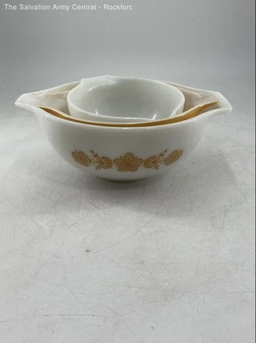 Vintage Pyrex White Brown Cinderella Glossy Finish Mixing Bowls Lot Of 3