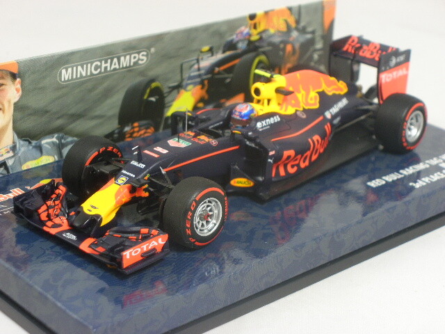 ミニチャンプス PMA 1/43 レッドブルRB12 リカルド 2016年 Minichamps Red Bull RB12 #3 Daniel Ricciardo Spanish GP 2016