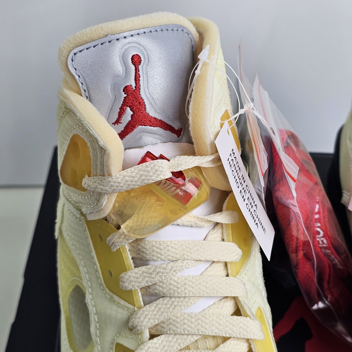 Jordan 5 SP x Off-White Mid Sail US Size 7.5 DH8565-100 Jordan 5 SP x Off-White Mid Sail US Size 7.5 DH8565-100
