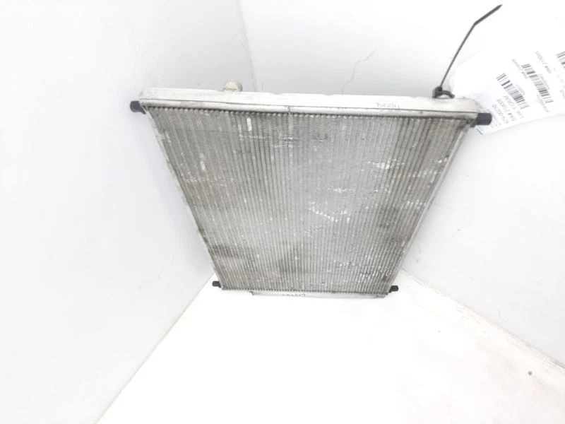 Condensador de aire acondicionado Pontiac Vibe 2009-2010 88975768 Foto 2 de 4