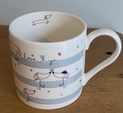 Bauchnabel Designs Bone China Becher Tasse Love you Dackel Wurst Hund unbenutzt