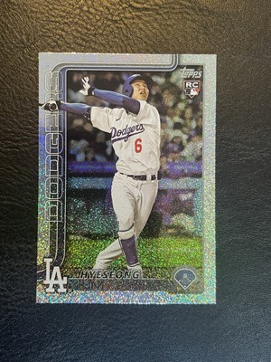 2025 Topps Series 2 Silver Sandglitter Foil Hyeseong Kim RC LA